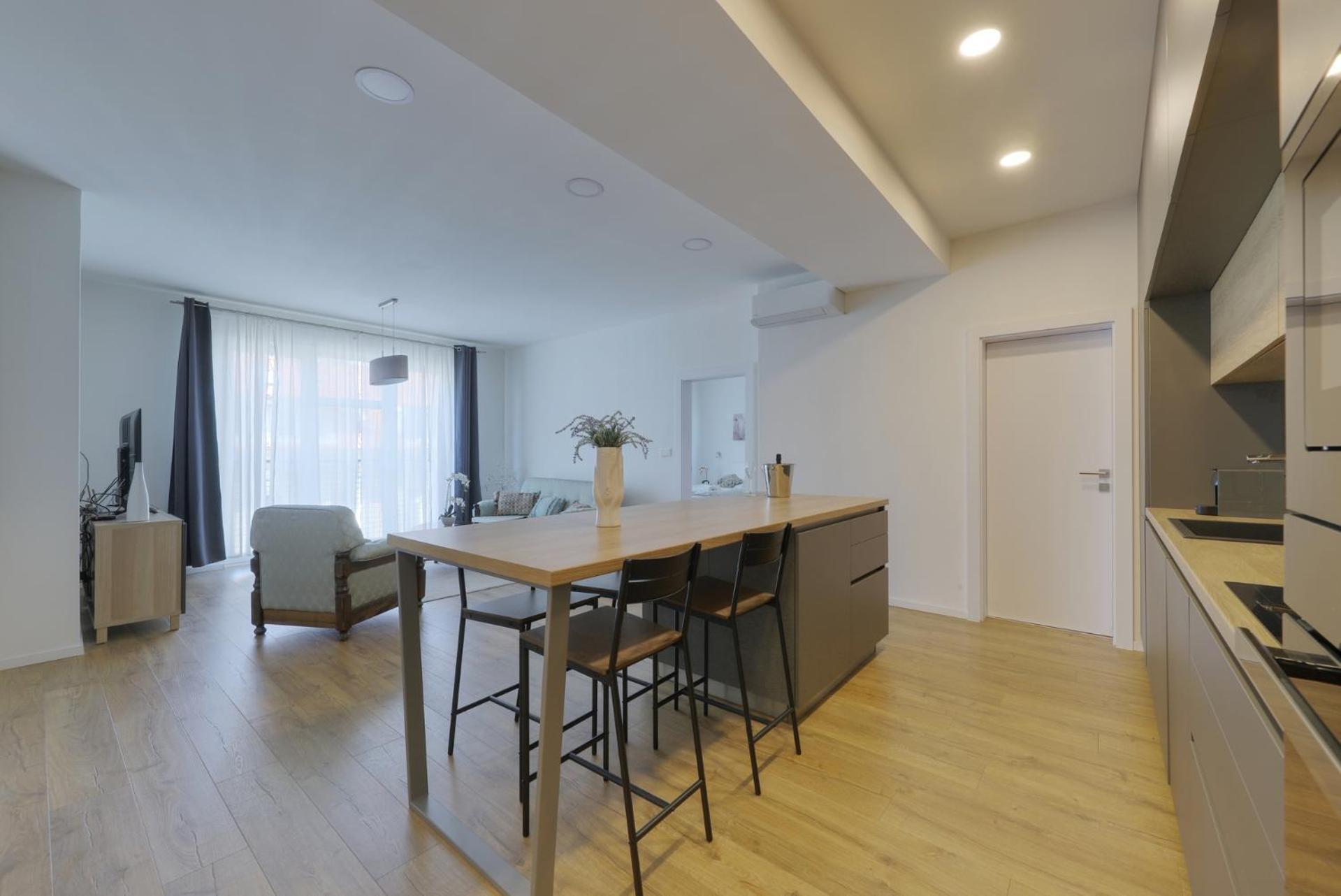 Shon Apartment Old Town บราติสลาวา ภายนอก รูปภาพ